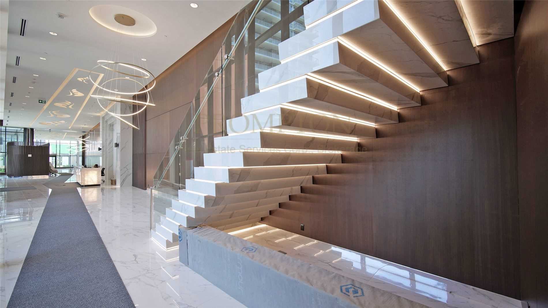 95 Mcmahon Dr, #3708