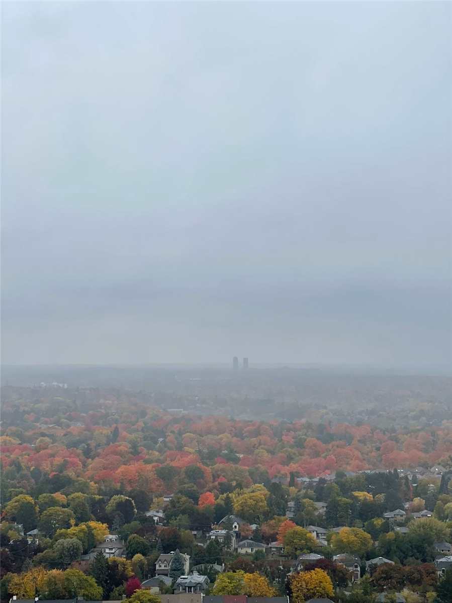 95 Mcmahon Dr, #3708