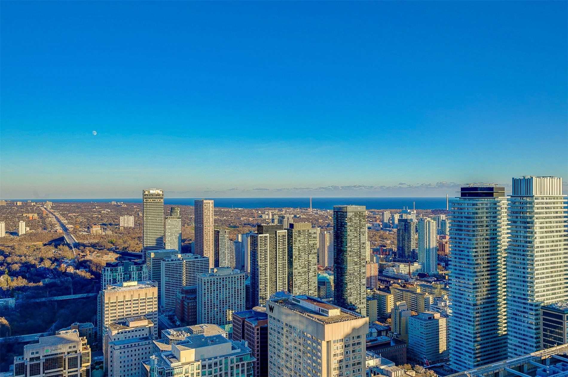 1 Yorkville Ave, #Ph06