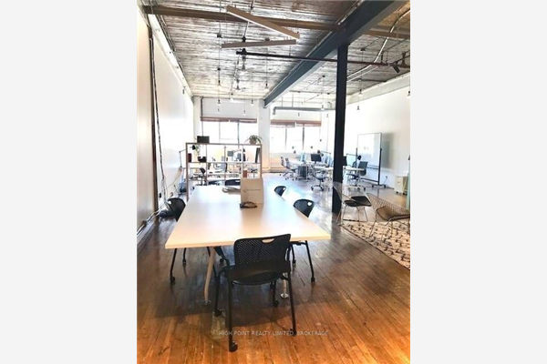 777 Richmond St W, Toronto