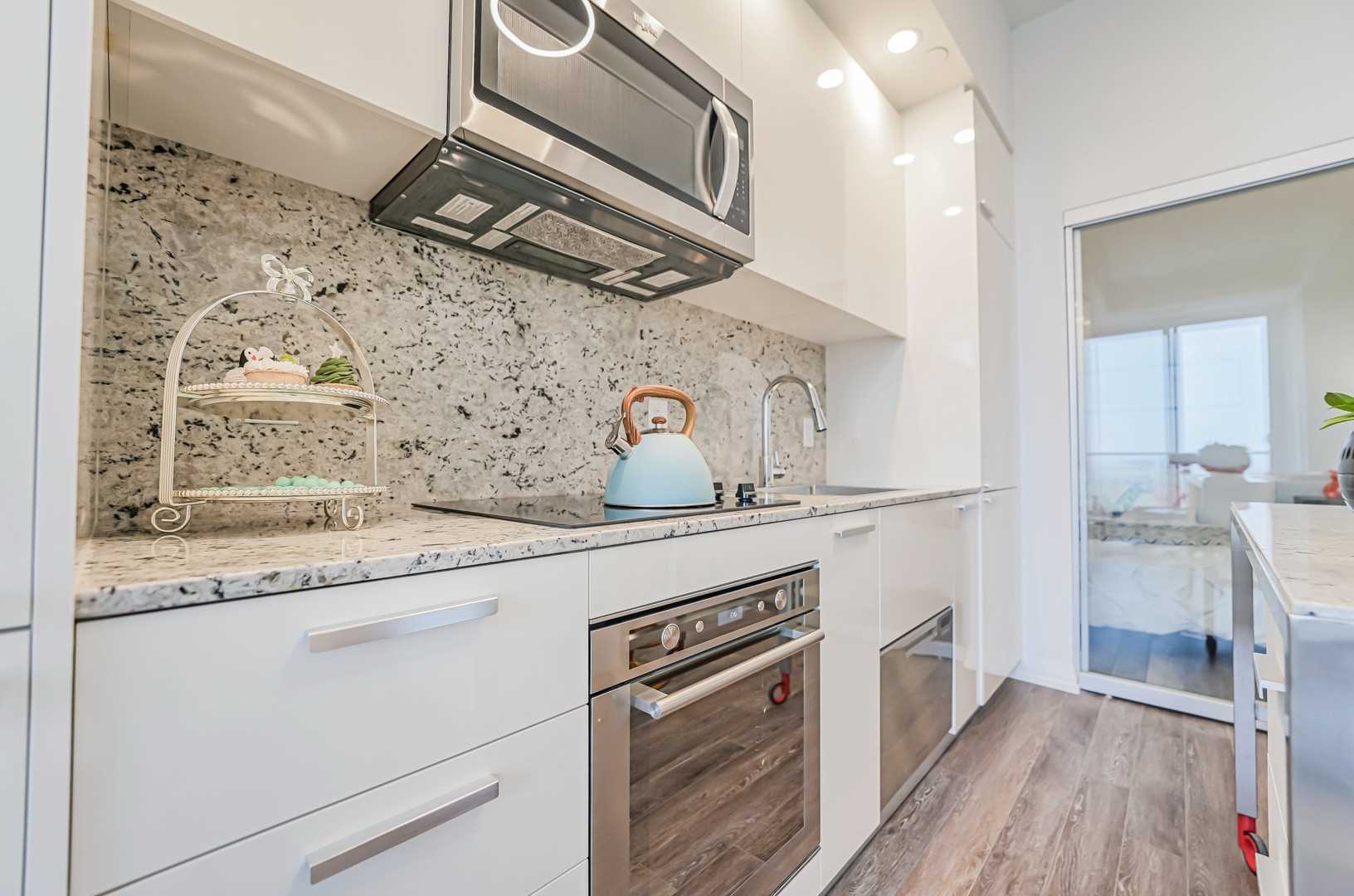 75 Canterbury Pl, #1817