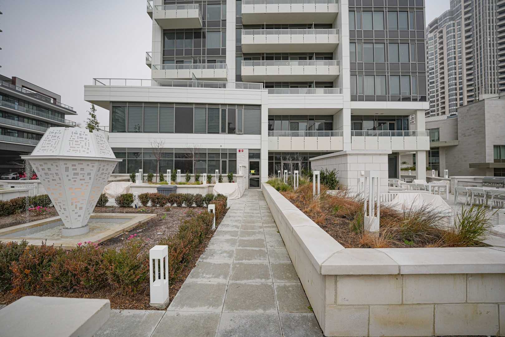 75 Canterbury Pl, #1817