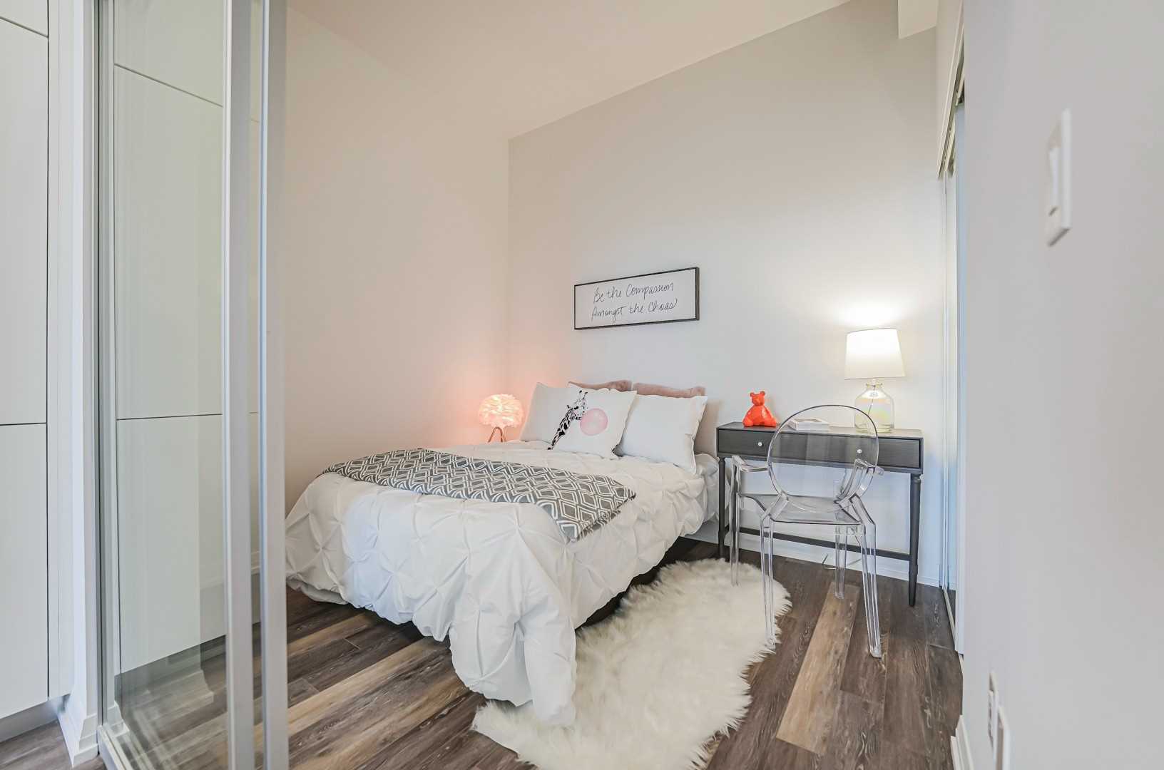 75 Canterbury Pl, #1817