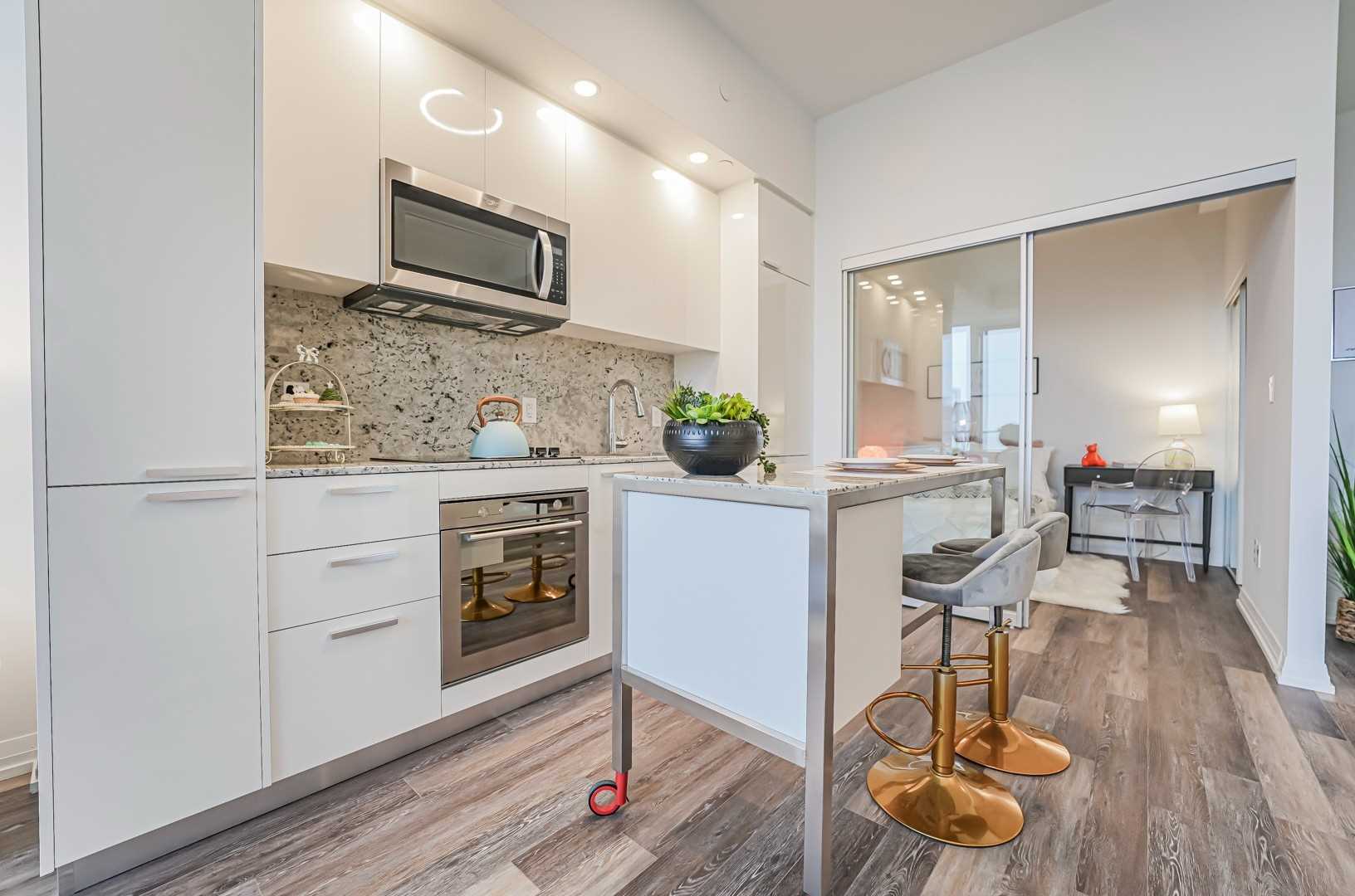 75 Canterbury Pl, #1817
