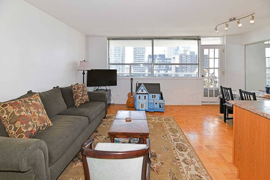 30 Gloucester Street #1912