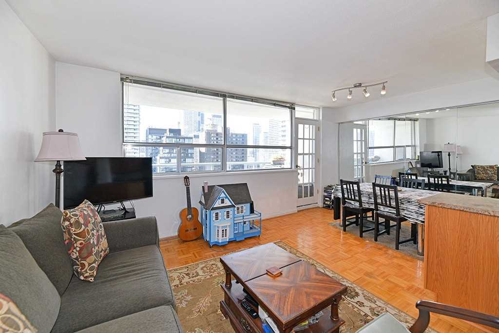 30 Gloucester Street #1912