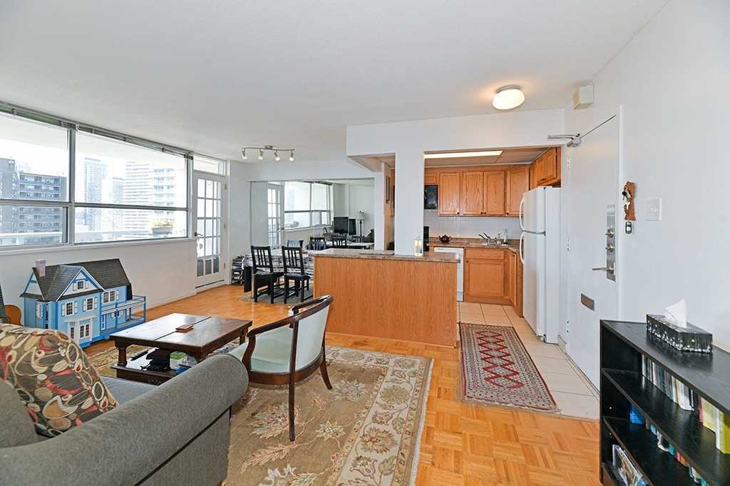 30 Gloucester Street #1912