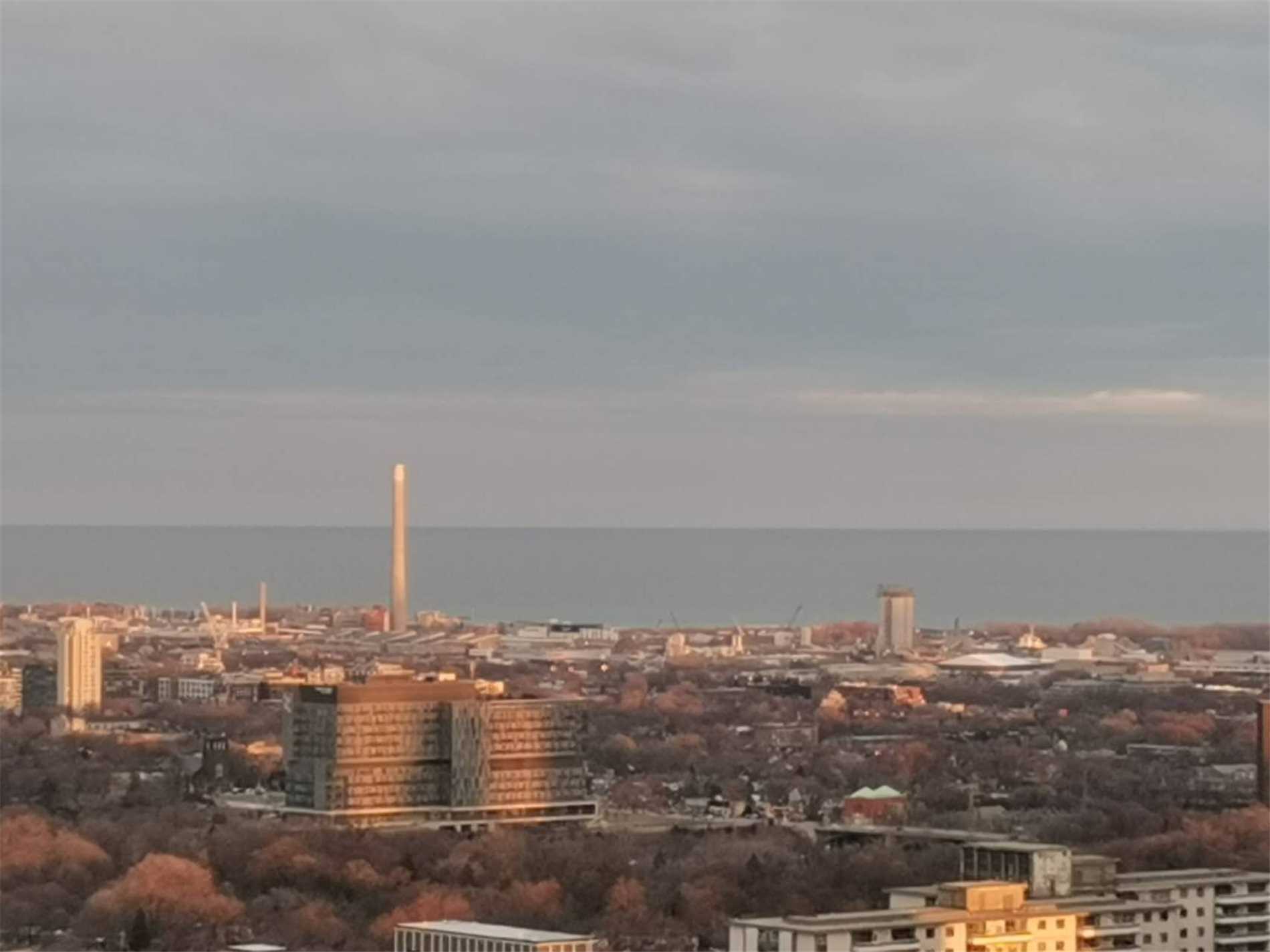 395 Bloor St E, #3407