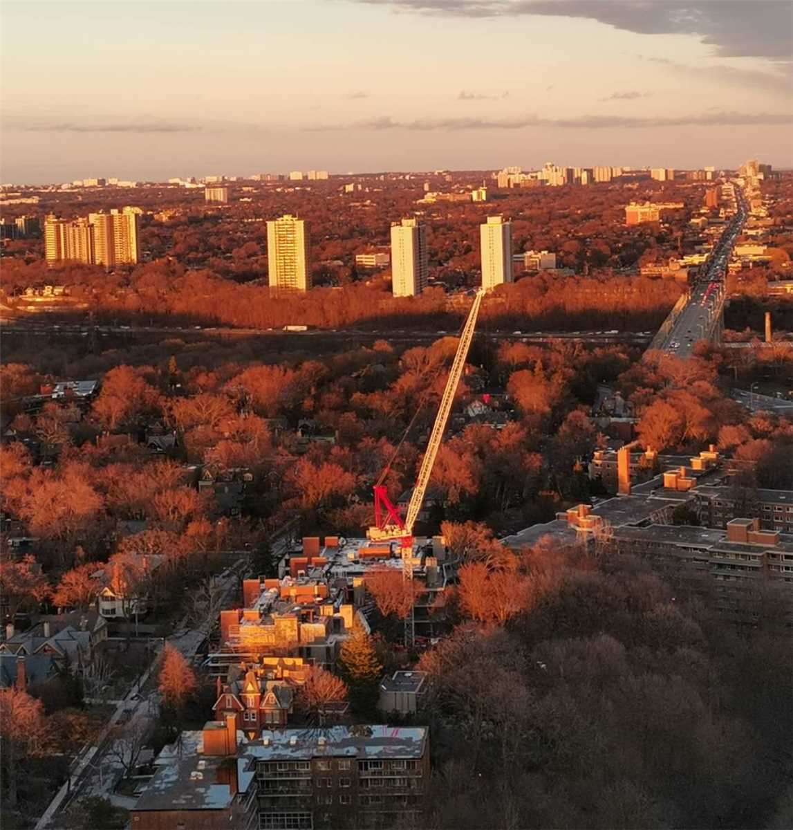 395 Bloor St E, #3407