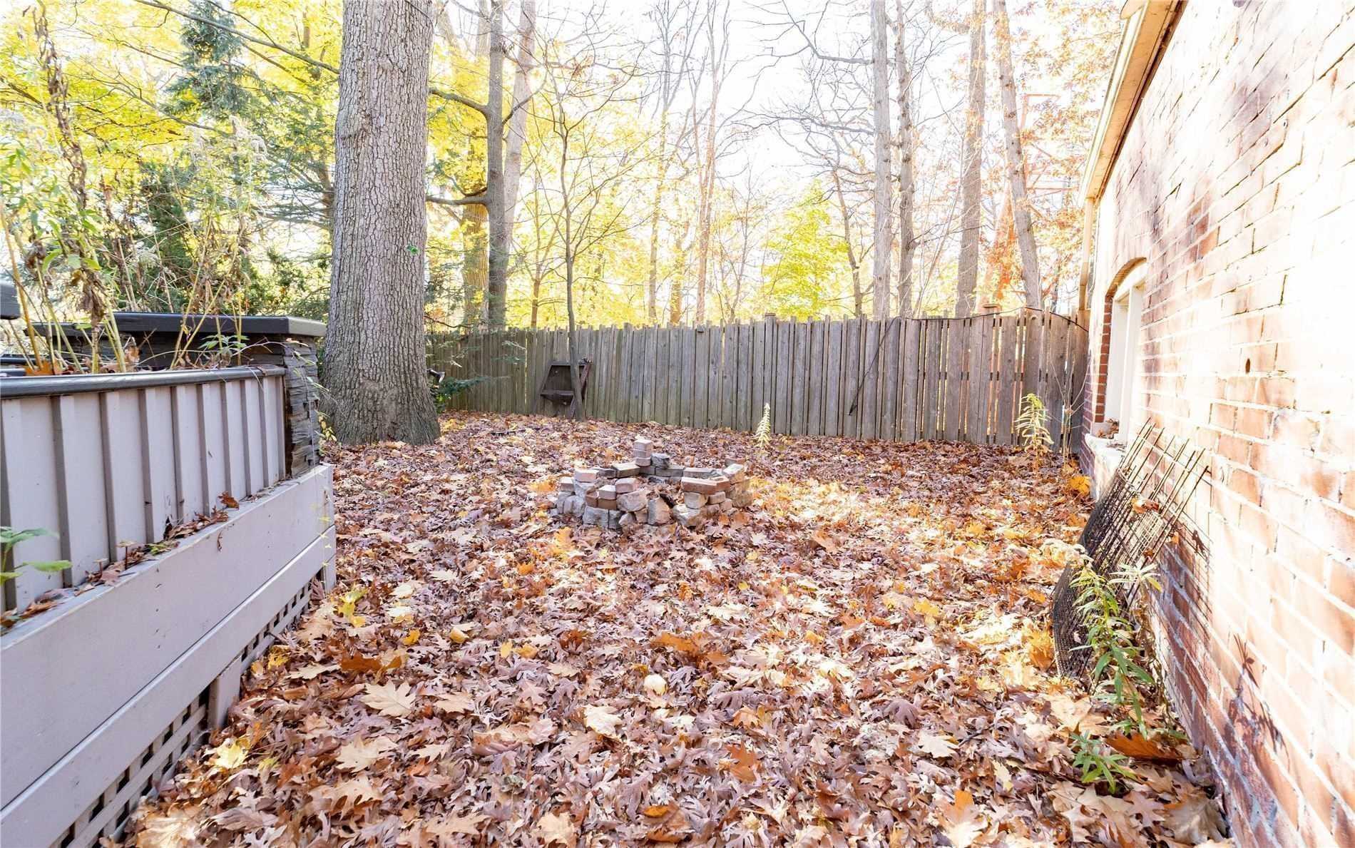 206 Russell Hill Rd