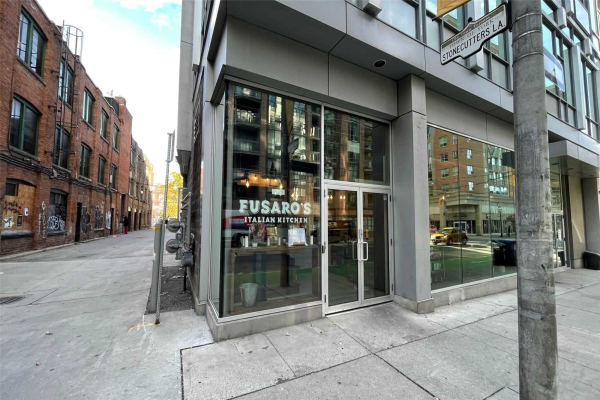 294 Richmond Ave E, Toronto