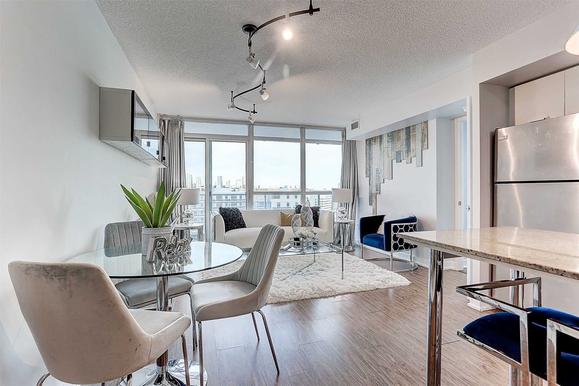 33 Singer Court #1211