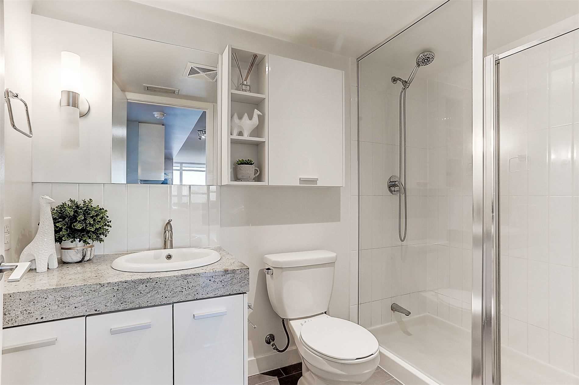 33 Singer Court #1211