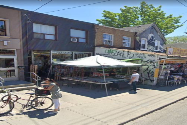 261 Augusta Ave, Toronto