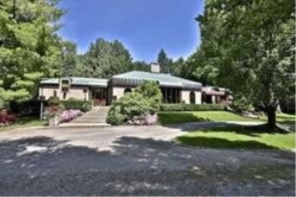 23 Beechwood Ave, Toronto