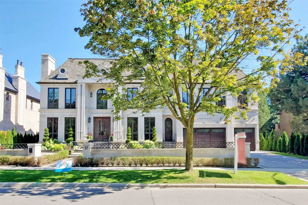 57 Fifeshire Rd, Toronto