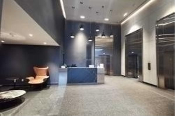 28 Wellesley St E, Toronto