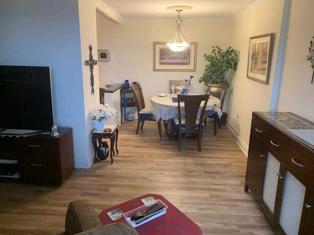 5949 Yonge St, ##505