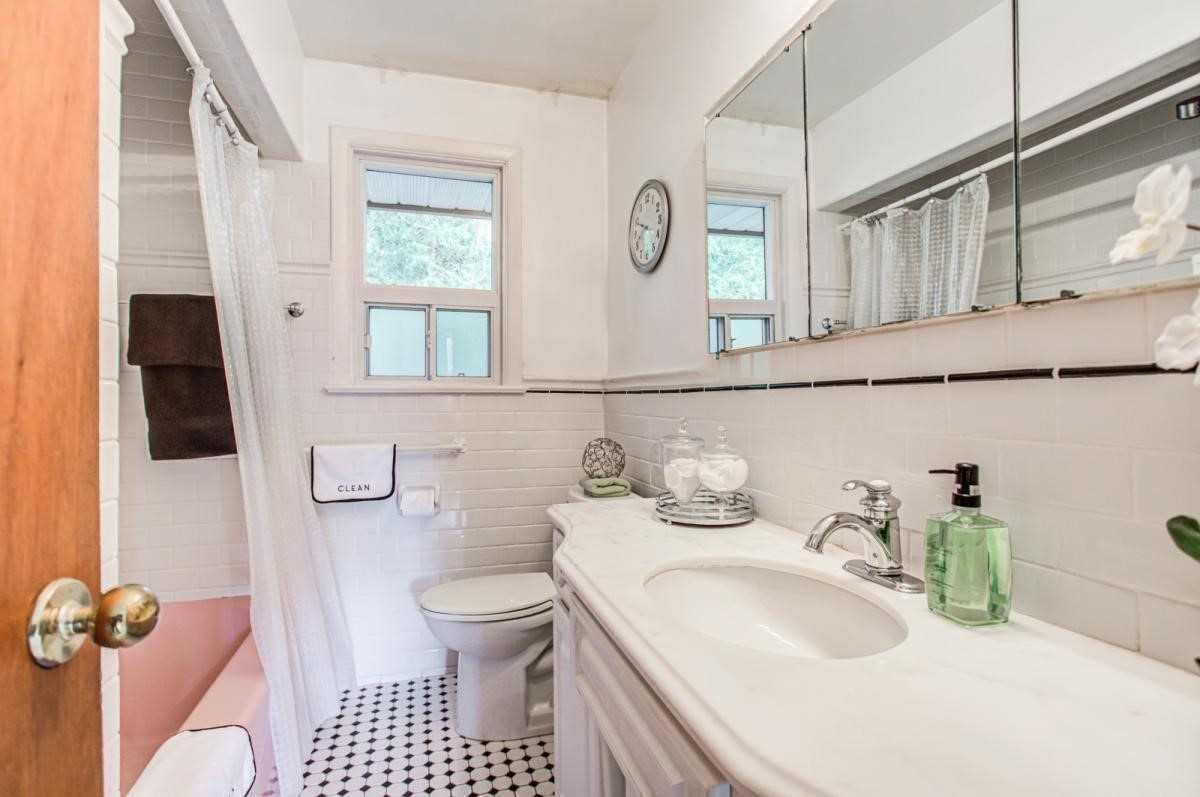 Listing C5856864 - Large Photo # 15