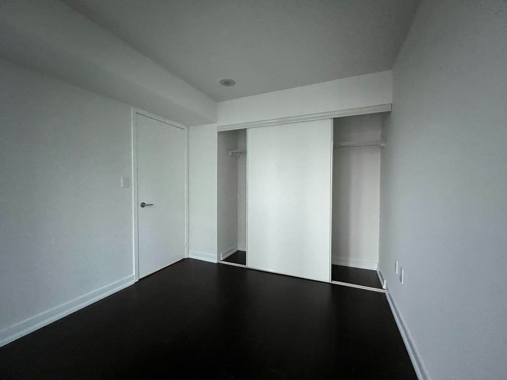 15 Iceboat Terrace, #1611