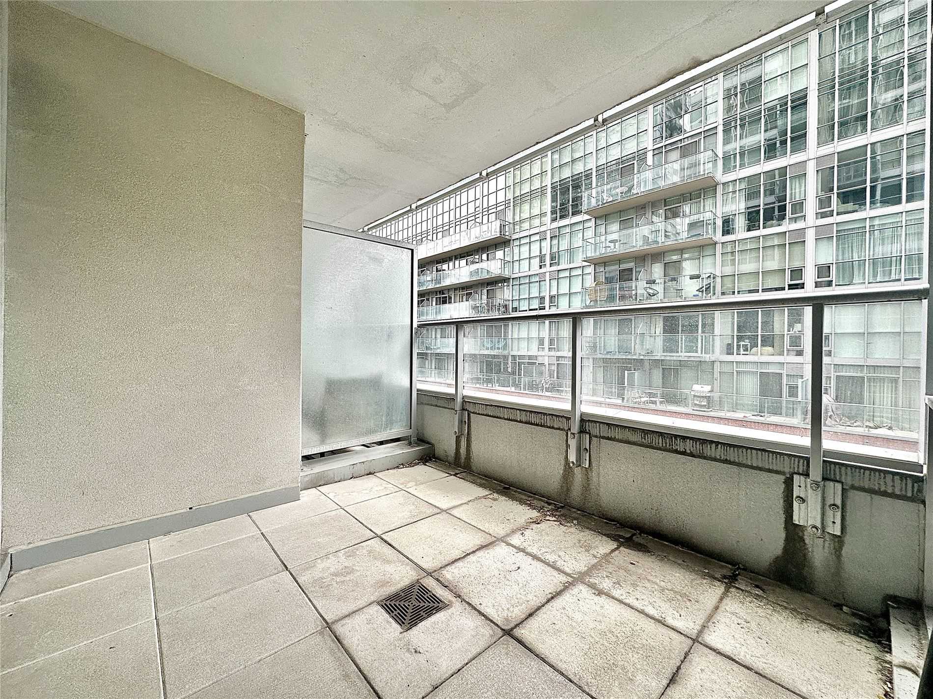 30 Nelson Street #705