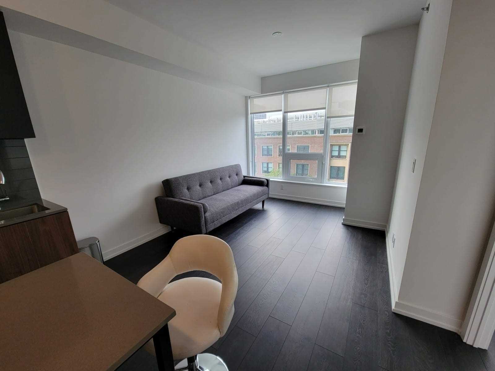 203 College St, #506