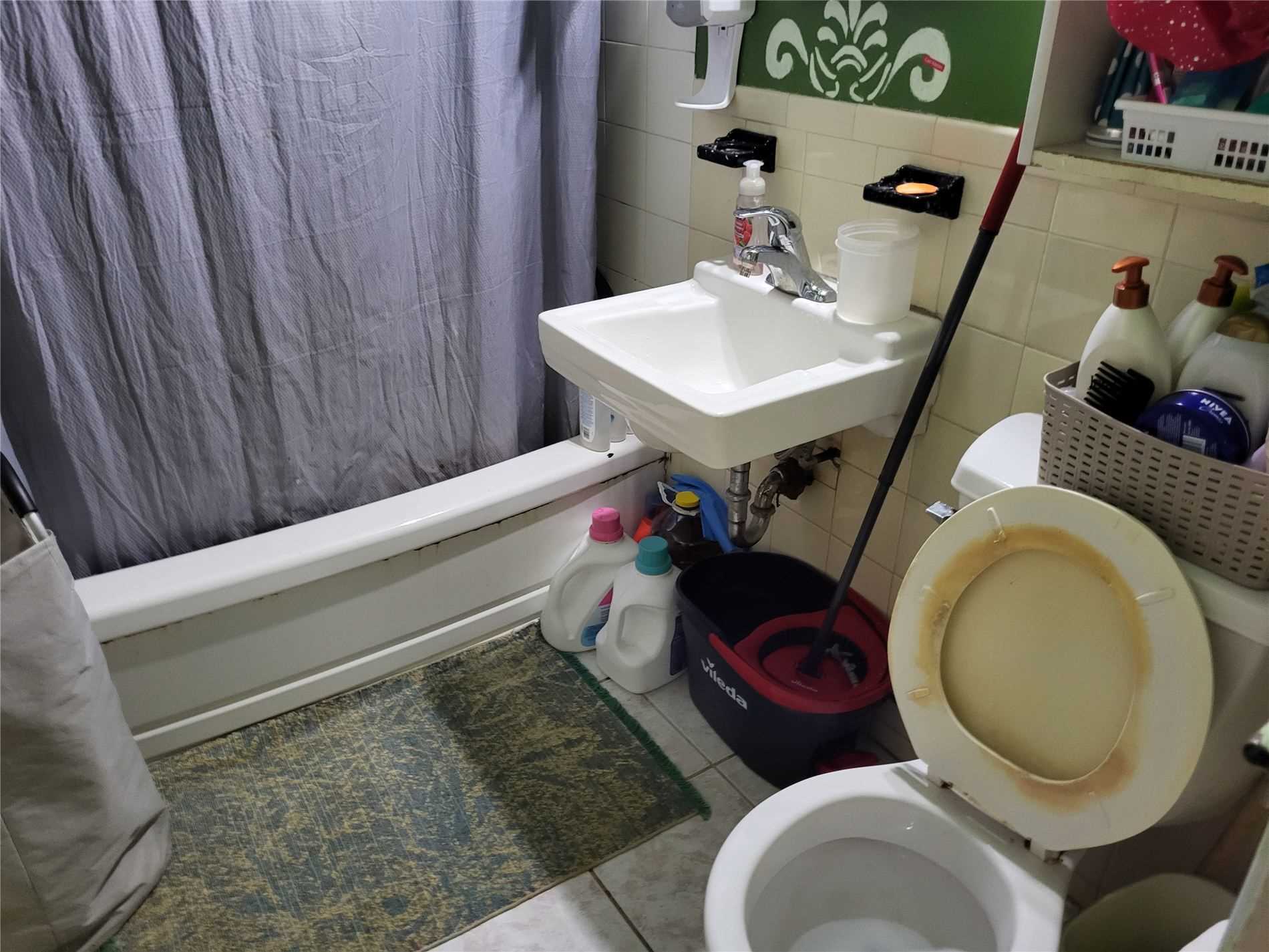Listing C5857730 - Large Photo # 17