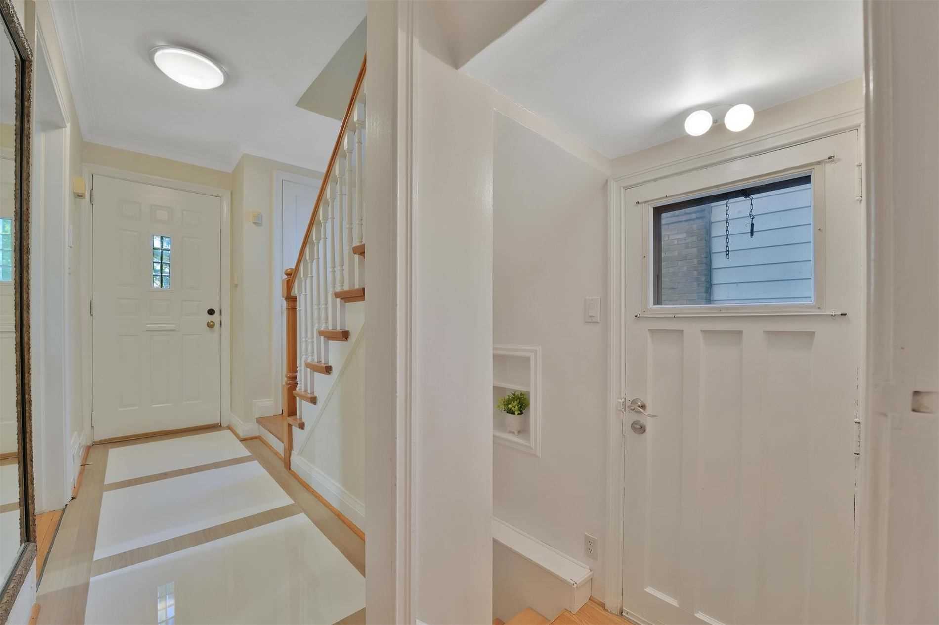 22 Wentworth Avenue