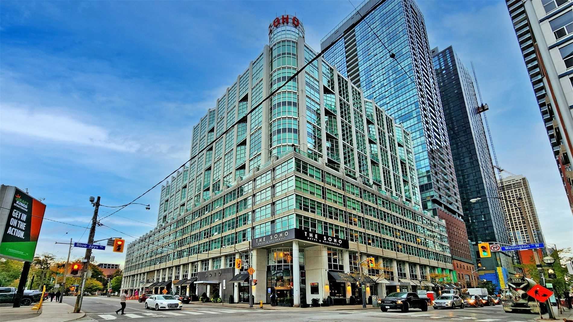 36 Blue Jays Way, #711 712