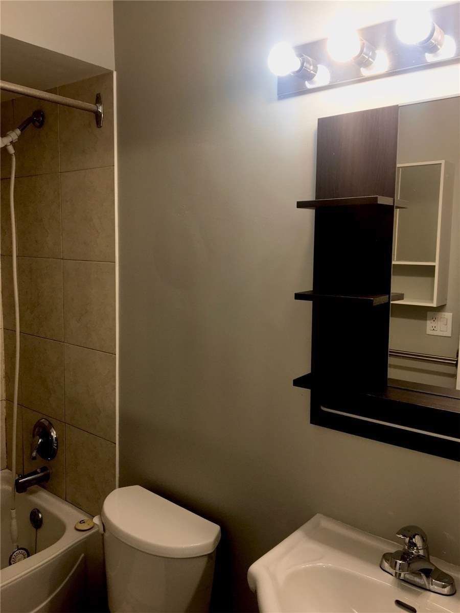 Listing C5860672 - Large Photo # 18