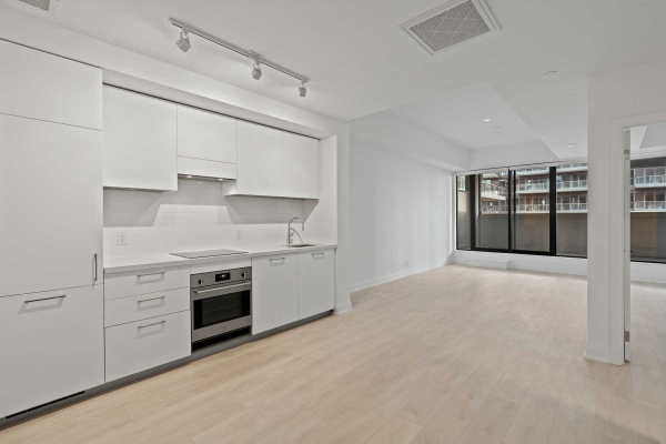33 Frederick Todd Way, Toronto