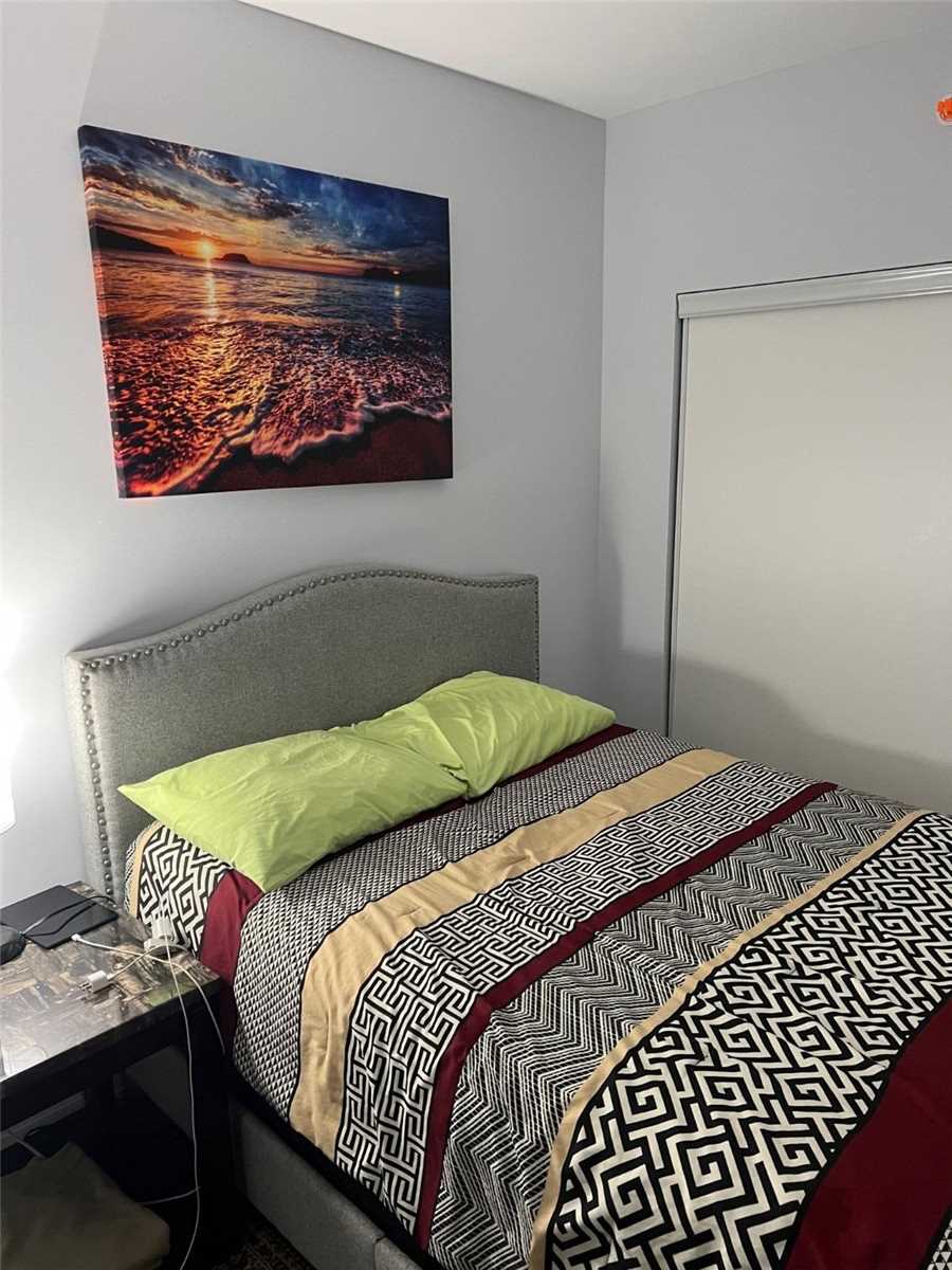 Listing C5862142 - Large Photo # 16