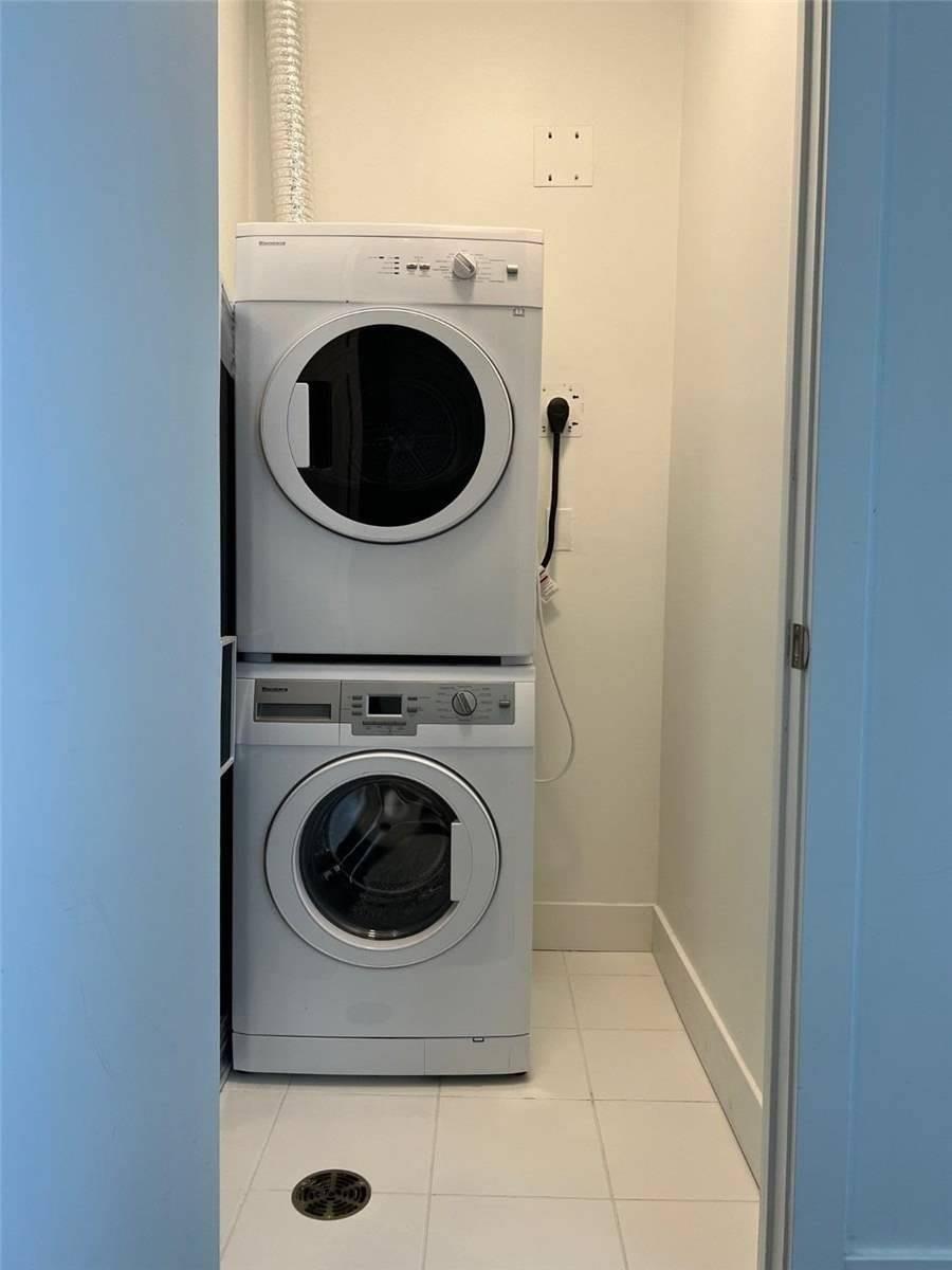 7 Grenville St, #6411