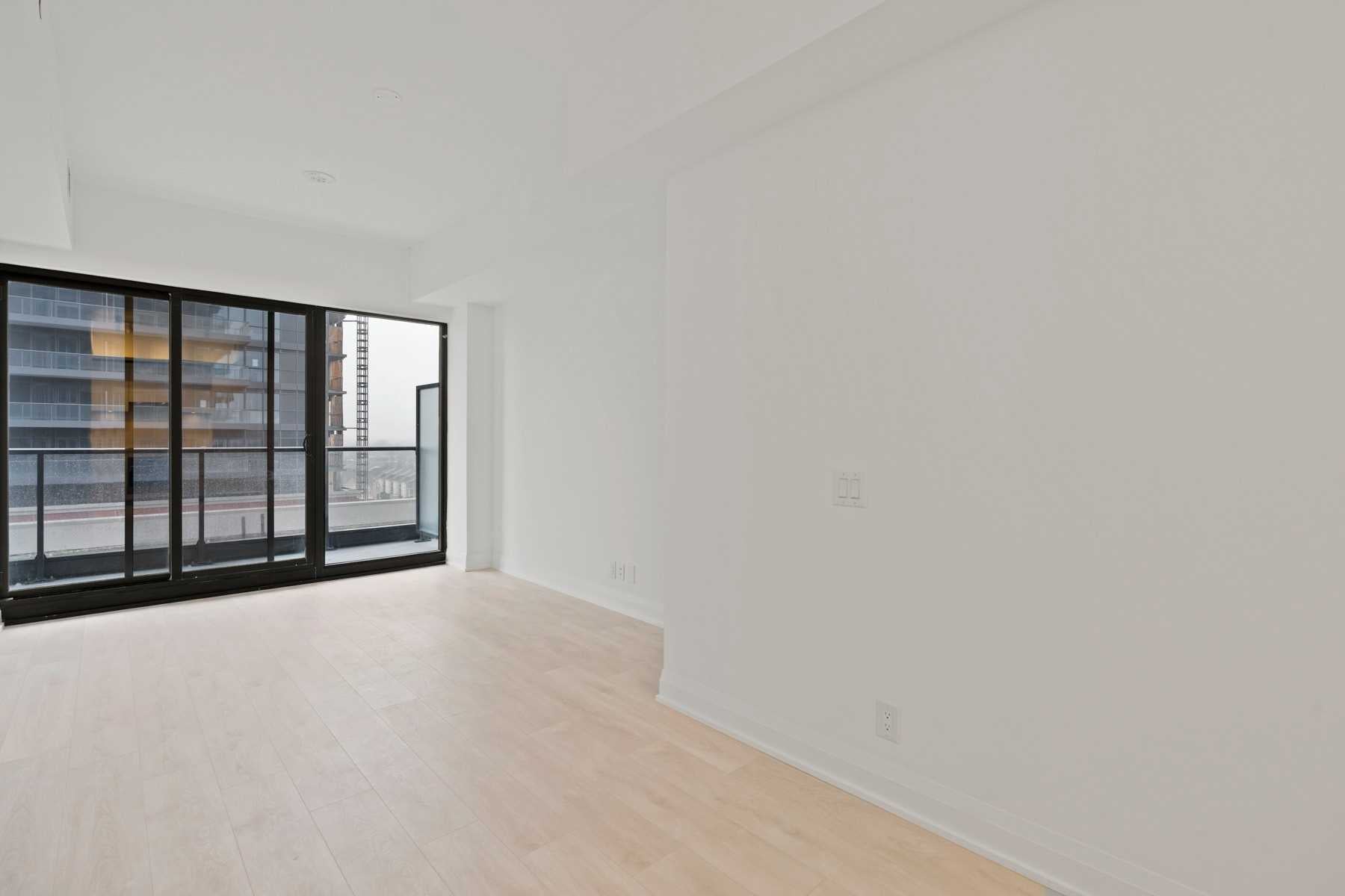 33 Frederick Todd Way #817
