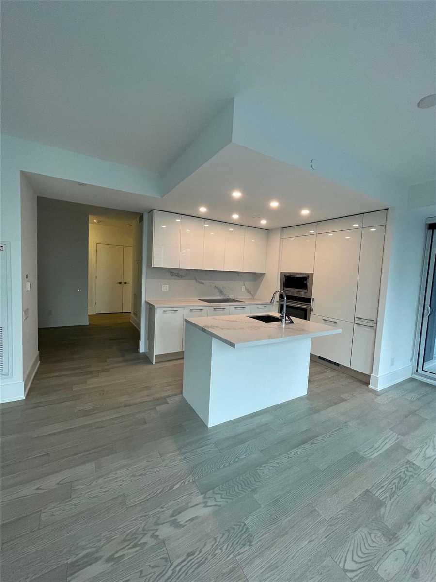 1 Gloucester Street #915