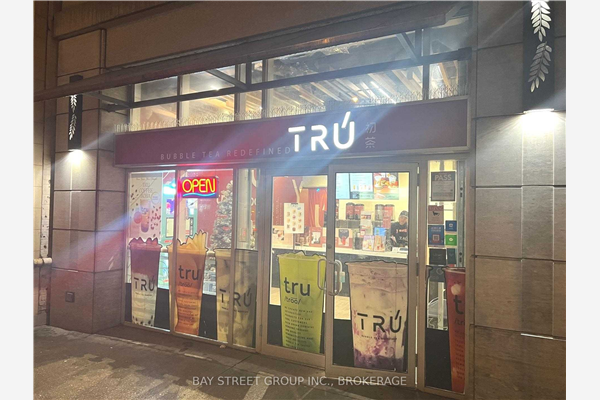 25 Carlton St, Toronto