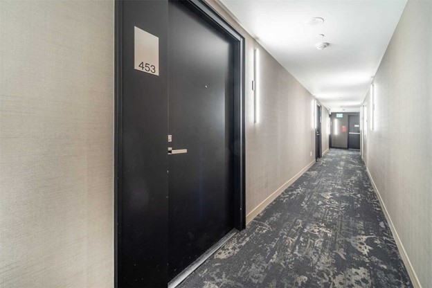 31 Tippett Rd, #453