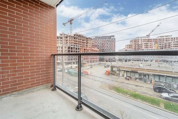 31 Tippett Rd, #453
