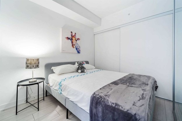 31 Tippett Rd, #453