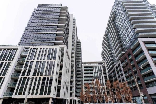 400 Adelaide St E, Toronto