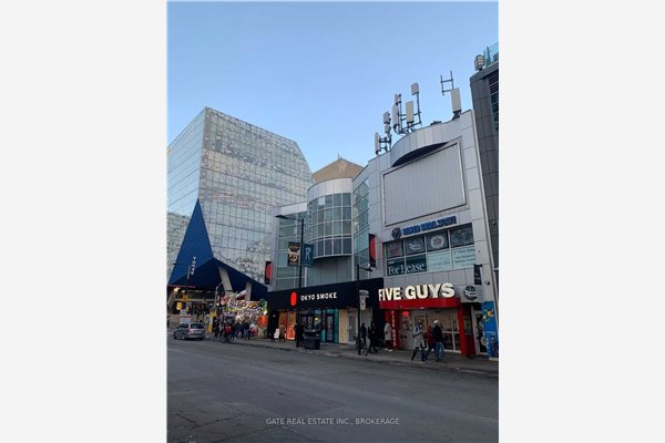 329 Yonge St, Toronto