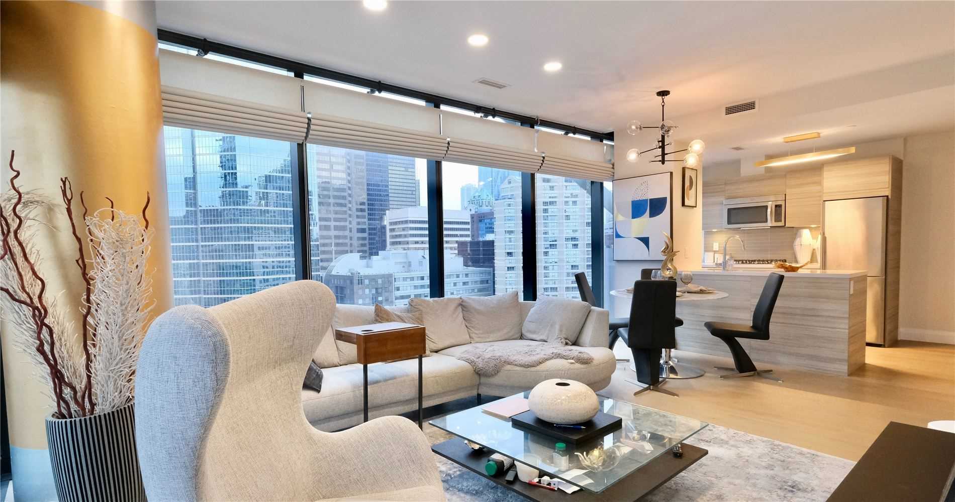 224 King Street W #1403
