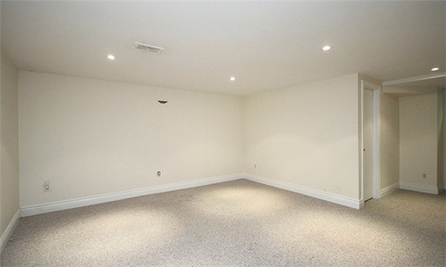48 Chatfield Dr