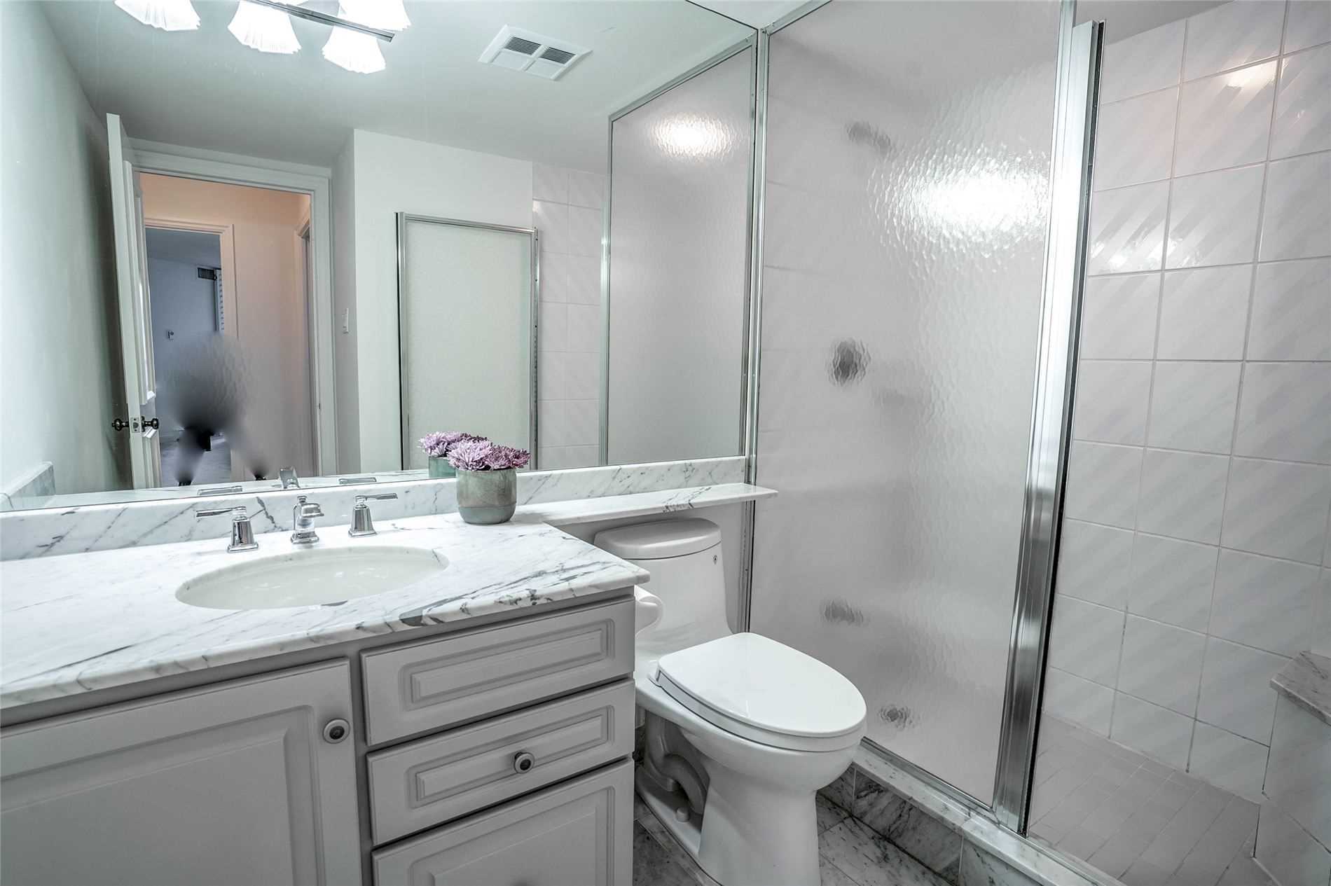Listing C5866608 - Large Photo # 25