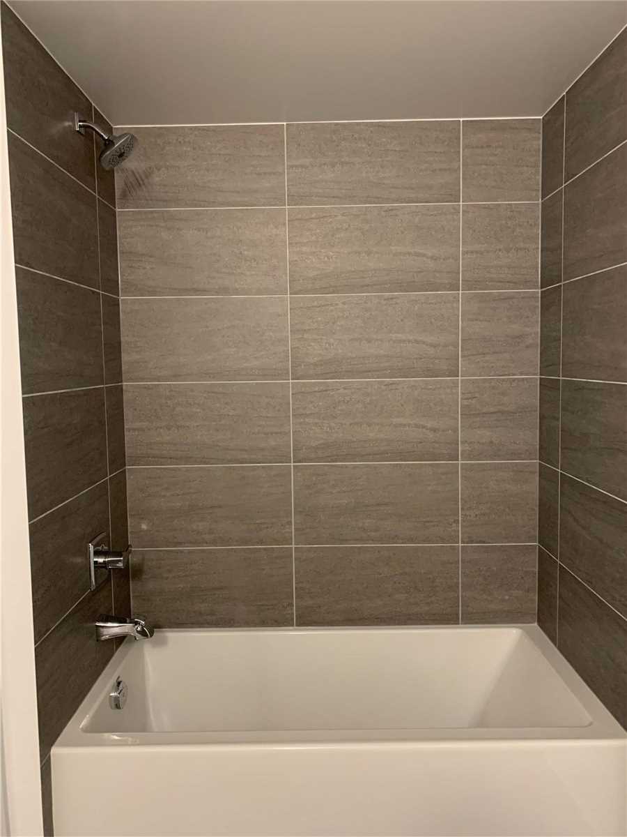 77 Mutual St, #1409
