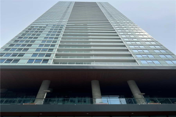 17 Bathurst St, Toronto