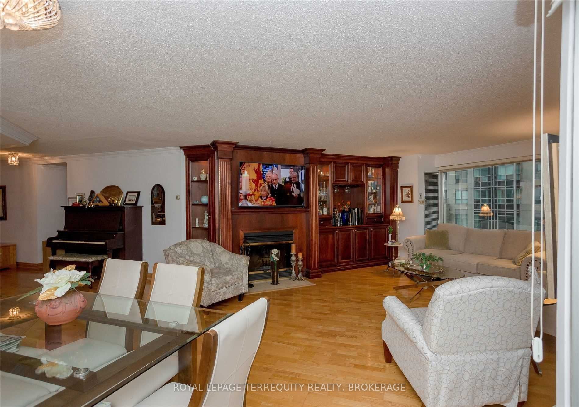Listing C5867031 - Large Photo # 9