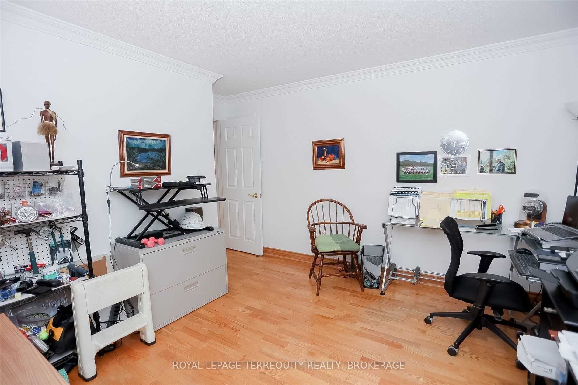 Listing C5867031 - Large Photo # 30