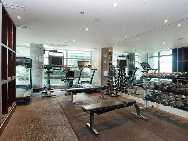 81 Navy Wharf Court #3511