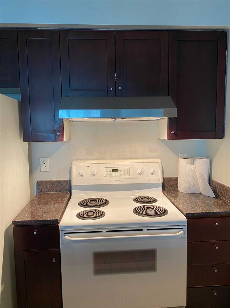 81 Navy Wharf Court #3511